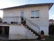 Isolation Thermique Extérieure et ravalement avec réfection de la terrasse, à Monéteau. (Avant)