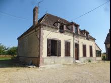 Rénovation complète d'une maison : modification des ouvertures, démolition, agrandissement, ravalement, terrasse avec escalier, menuiseries et couverture. (Avant)